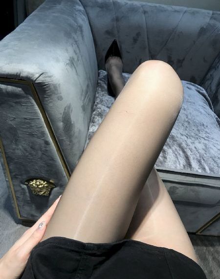 女子被打晕后让人糟蹋_DVD日韩免费观看