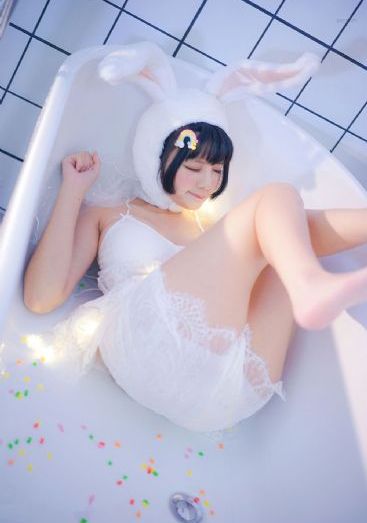 日本美女极度性诱惑卡不卡_720高清完整版播放