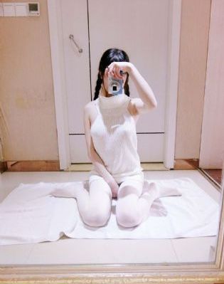 输了让同学玩隐私位置游戏_1080高清在线观看