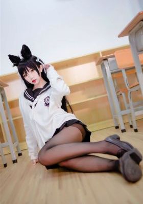 亚洲一二三菠萝蜜_英文版字幕